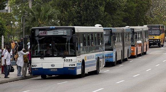 El fondo para el Desarrollo y Sostenibilidad del Transporte permitirá incorporar ómnibus al servicio urbano